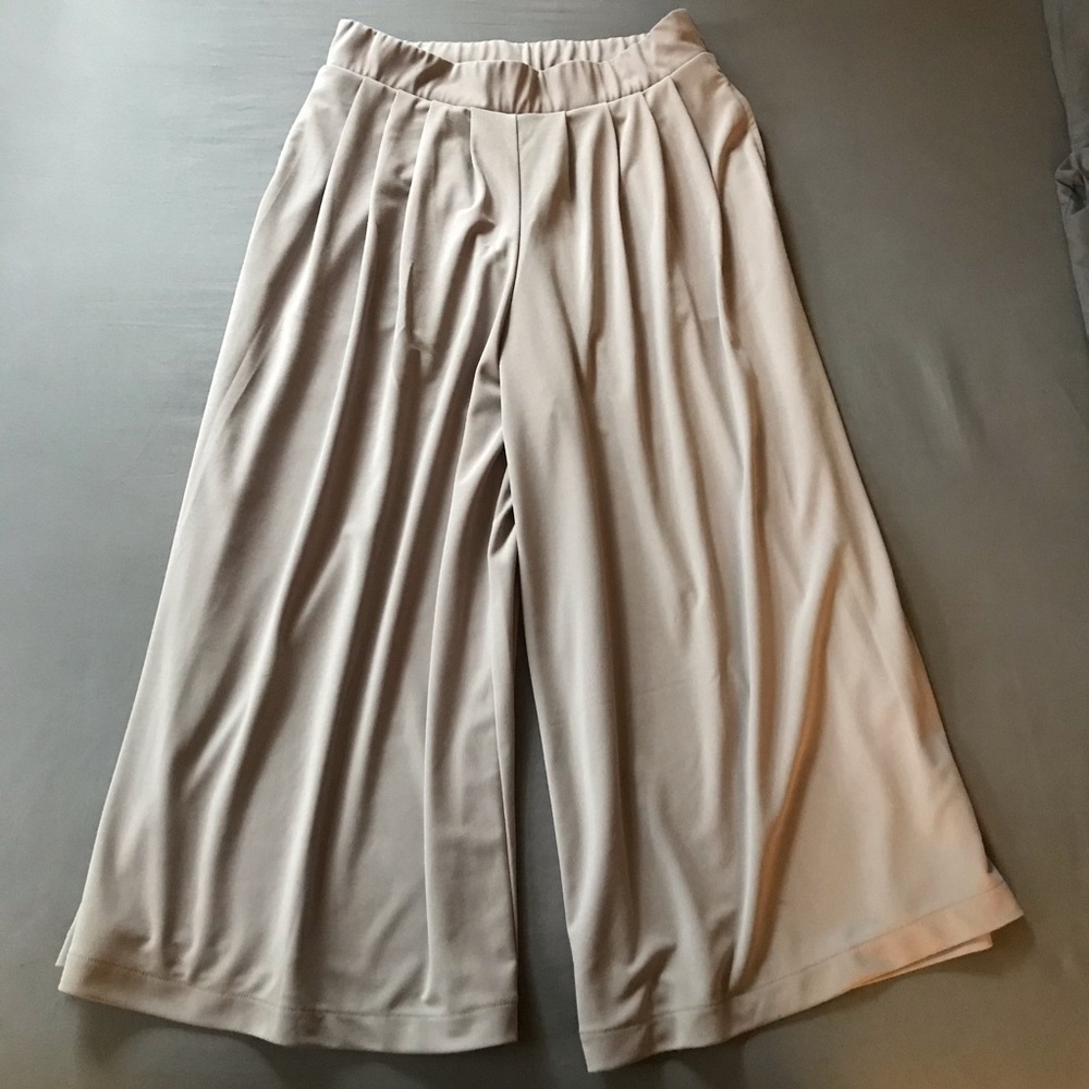 Women Crepe Jersey Flare Wide Cropped Pants